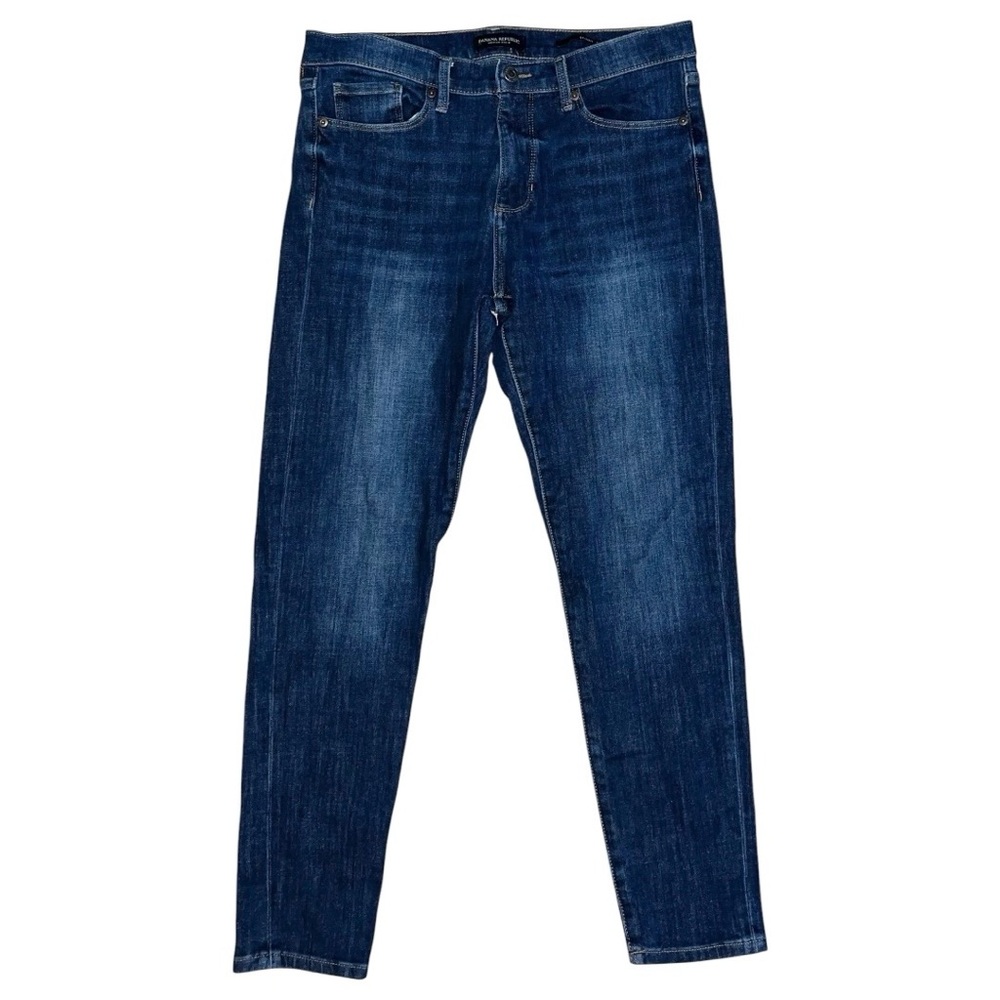 Banana Republic Women's Skinny Jeans in Dark Blue Wash